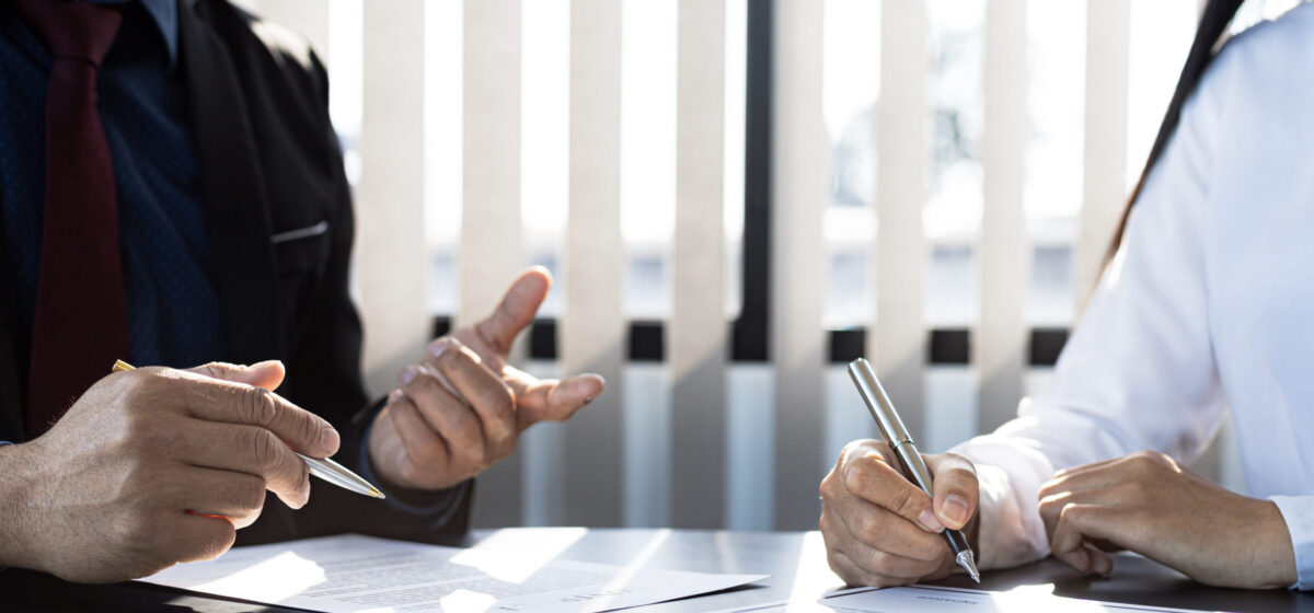 Can a Life Insurance Agent Get You a Discount? The Honest Answer.